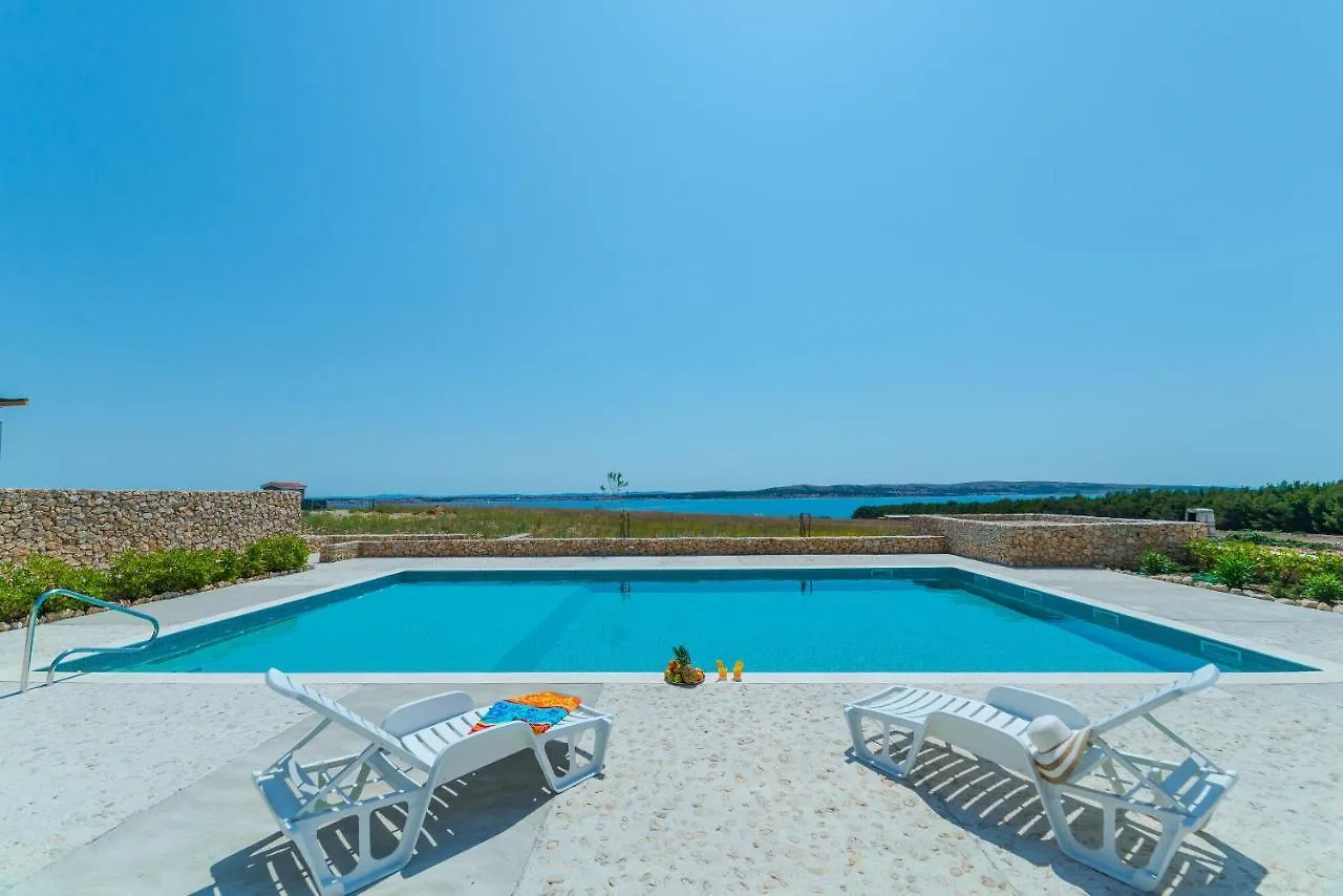Apartment Amazing Island Povljana 0*,