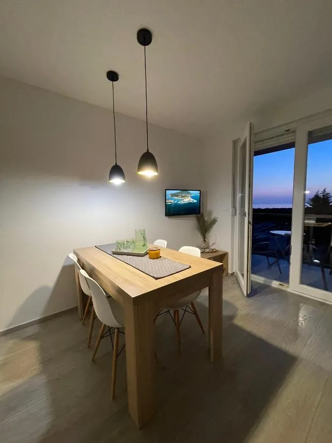 Apartment Amazing Island Povljana