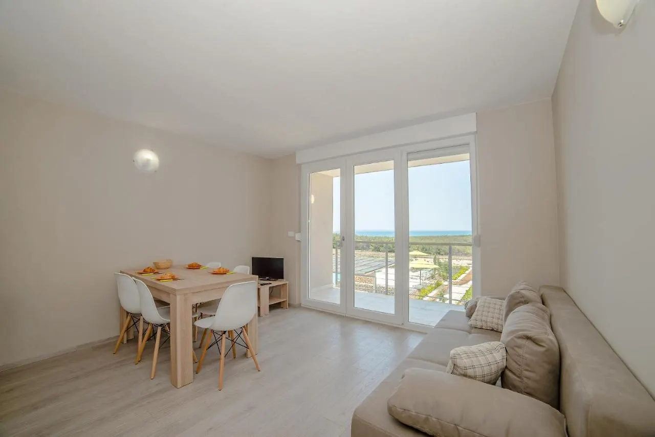 Apartment Amazing Island Povljana