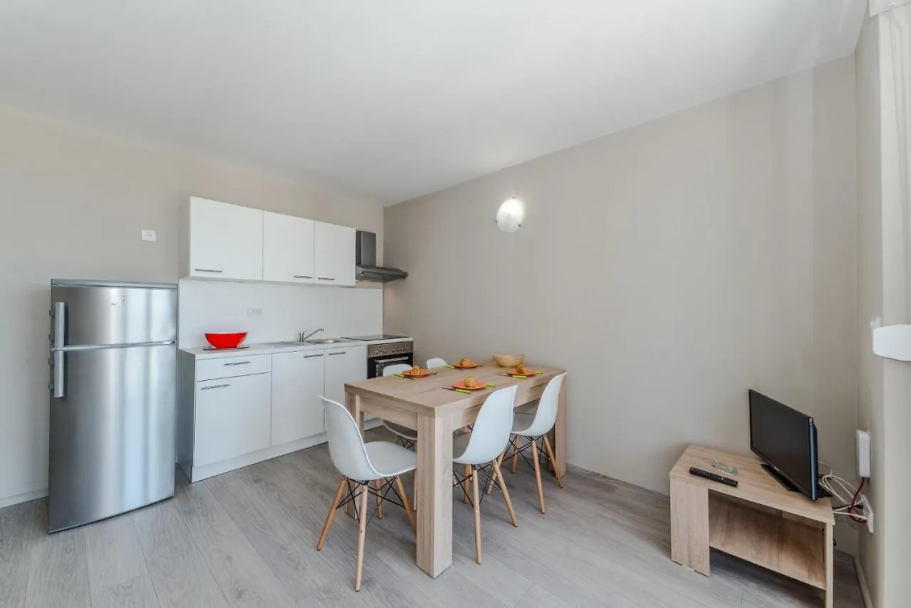 Apartment Amazing Island Povljana